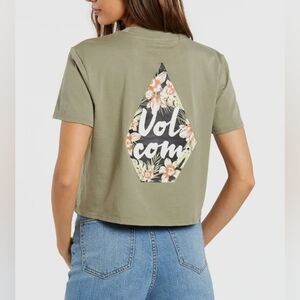 Women's Volcom Pocket Dial short sleeve crop shirt - sold out